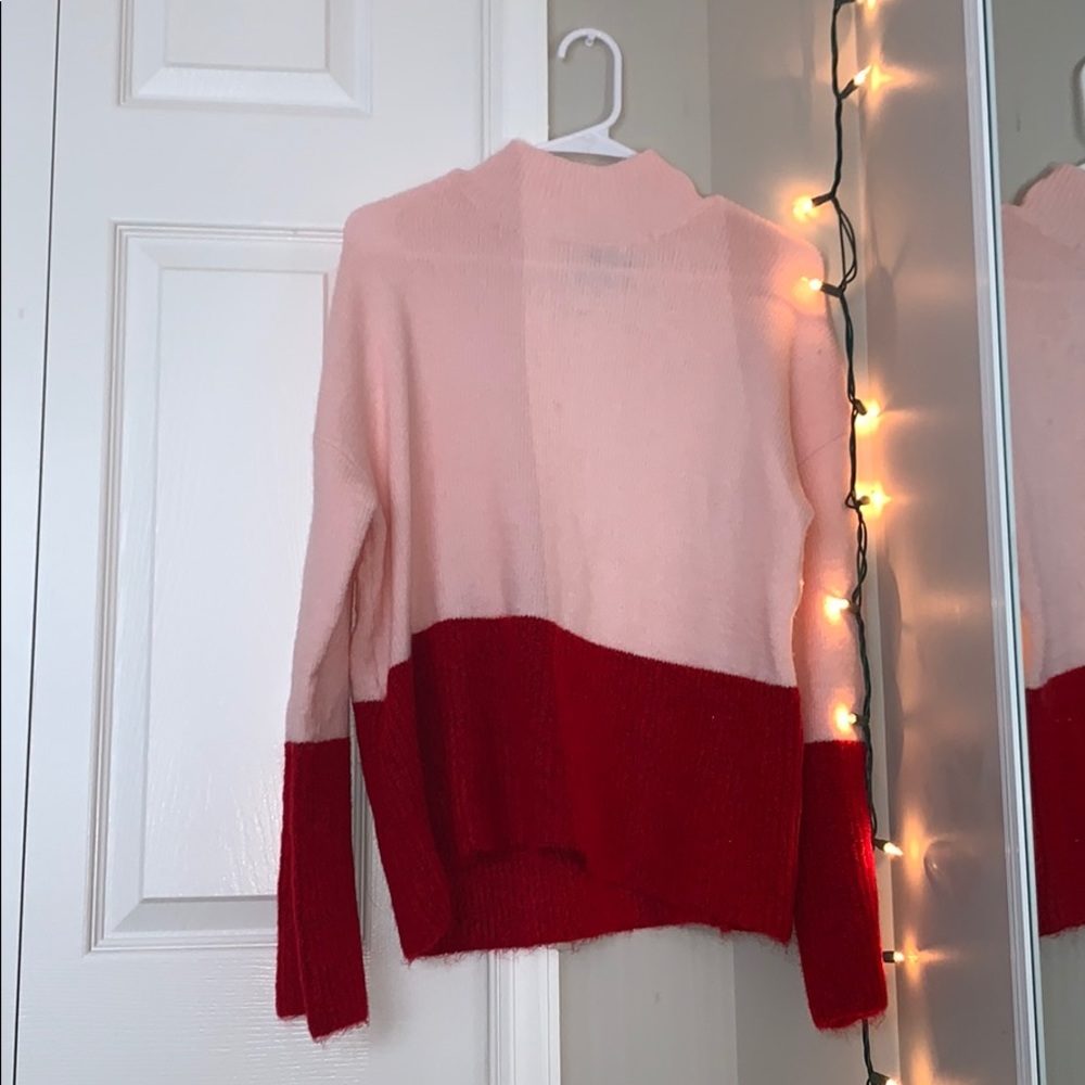 FOREVER 21 Sweater Baby Pink with Red Bottom